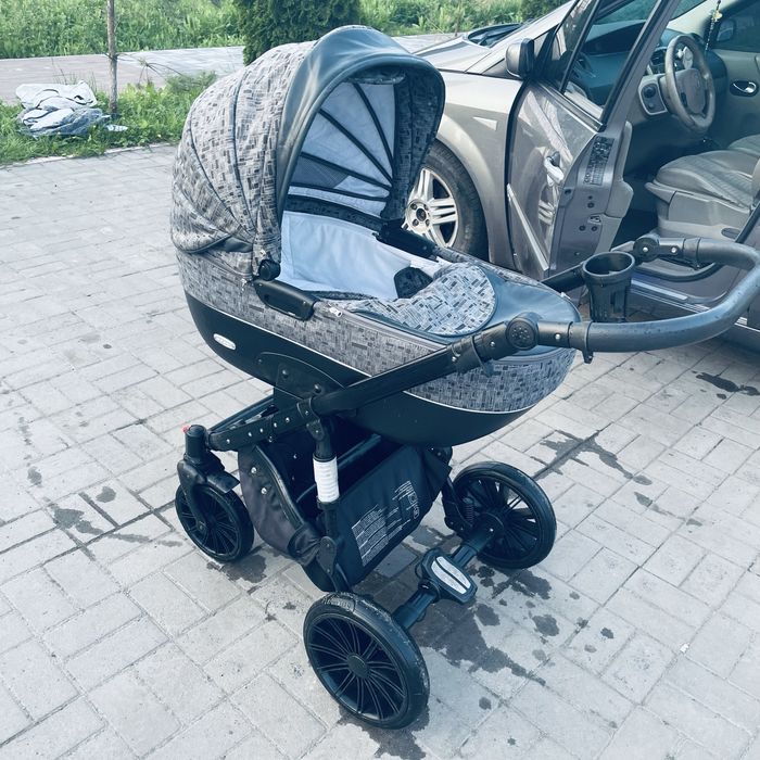 Продам каляску 3в1 фірми OTISS