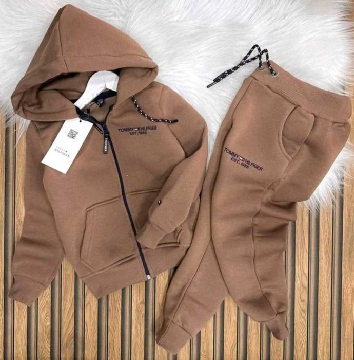 Komplety chłopięce Hugo,Tommy Hillfiger,Nike