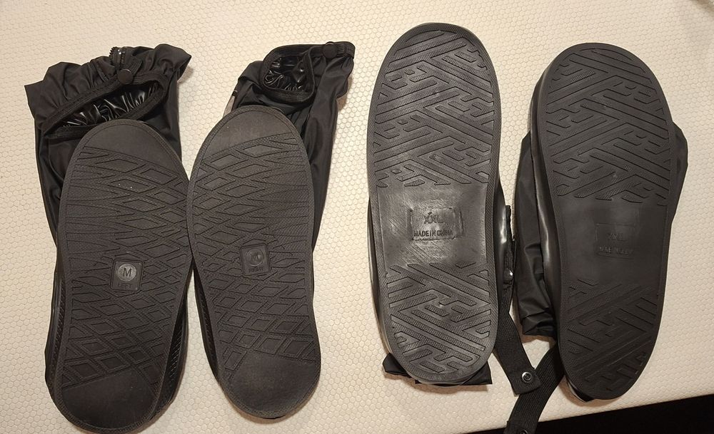2 pares cobre-botas impermeáveis