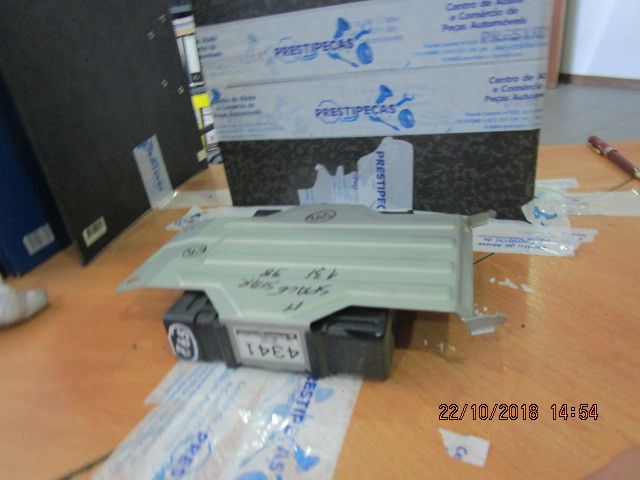 Centralina motor / ECU MITSUBISHI Space Wagon (N9_W, N8_W)