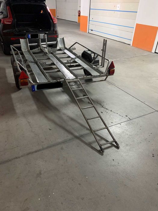 atrelado 03 motas, Toniauto