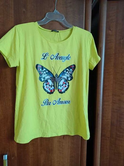 Bluzka damska z motylem