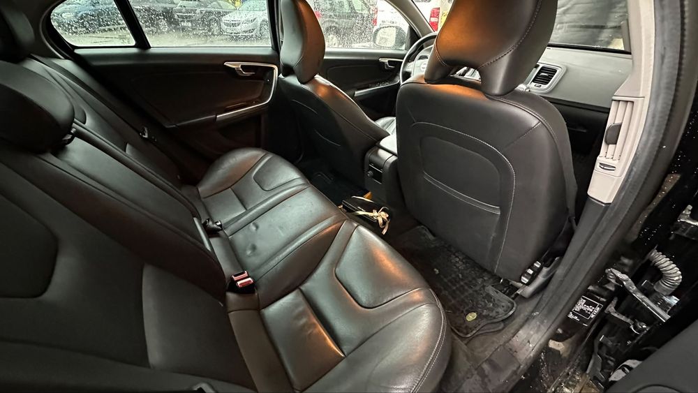 VOLVO S60 – samochód na wynajem