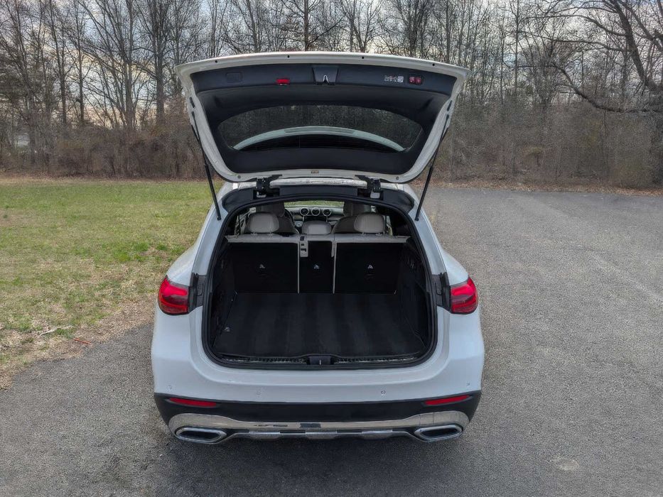 Mercedes-Benz Glc 300      2024