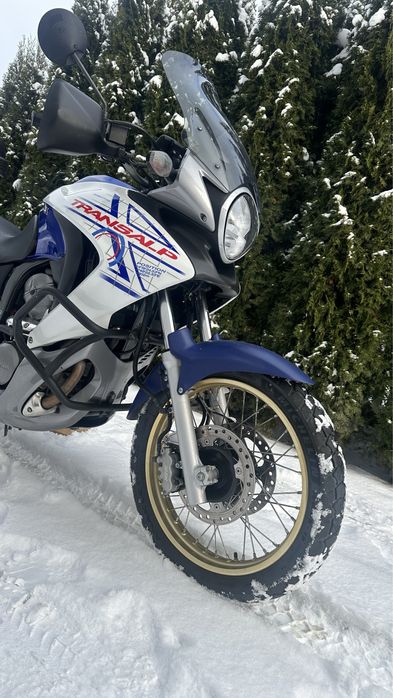 transalp 700 2021