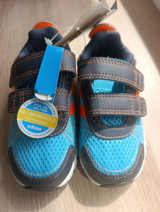 Sapatilhas adidas criança/ menino