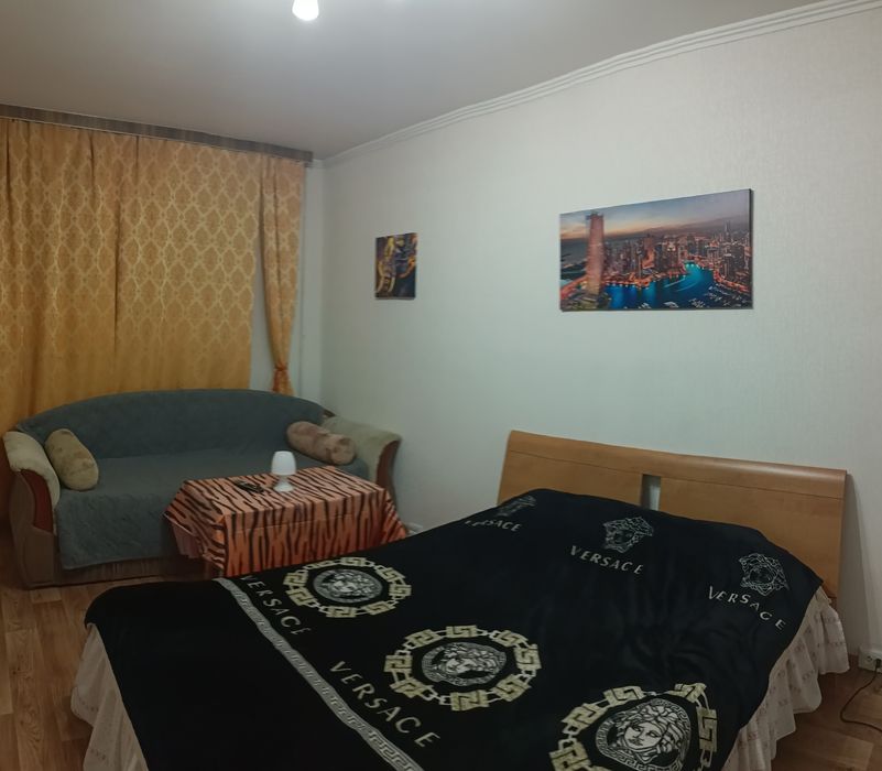 4Поверх Погодинно250+Подобово Ресторан "СТАРЕ МІСТО" та Макдональдс