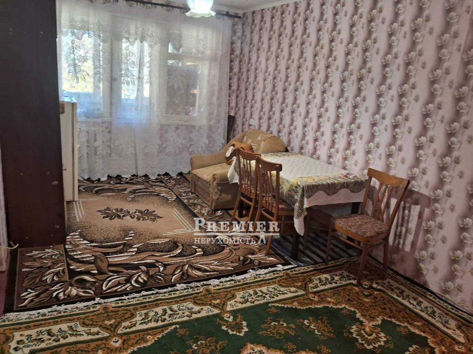 Продам 3-кімнатну квартиру на Космонавтів, житловий стан