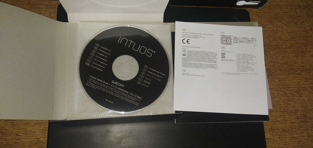 Wacom Intuos M - Tablet Desenho