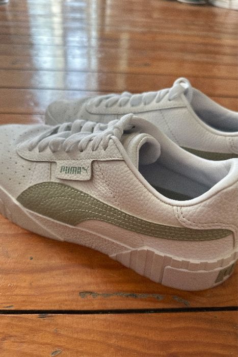 Sapatilhas Puma Cali - 30€
