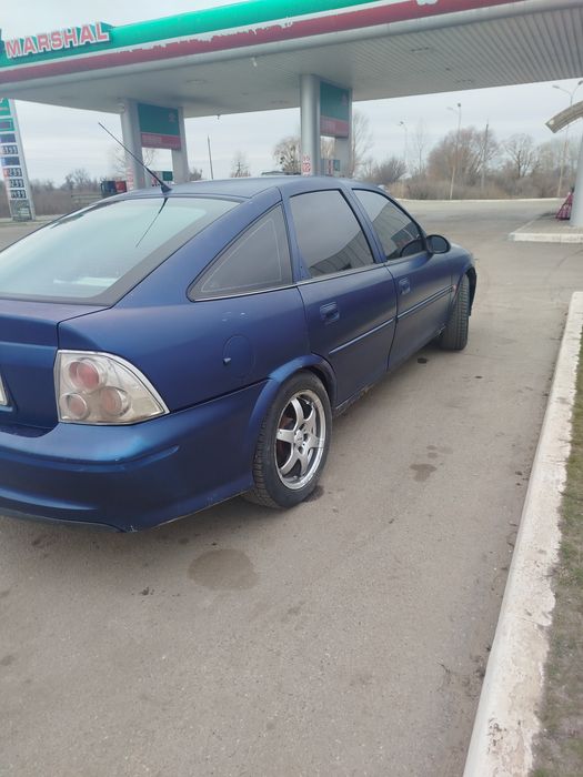 Продам Опель Вектра В