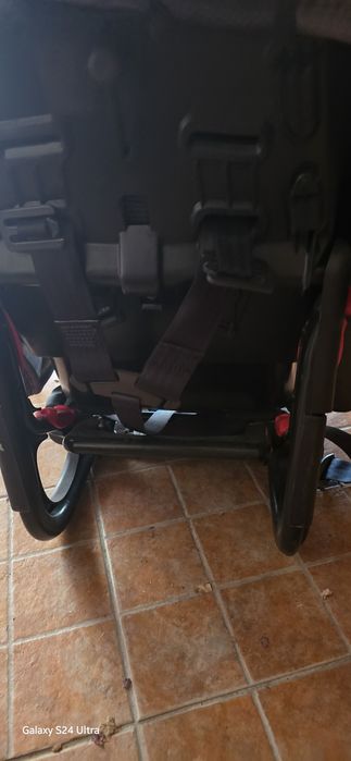 Conjunto carrinho passeio, cadeira  e banco de bebé