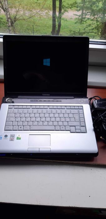 Ноутбук Toshiba Satellite A200 Pentium DC T2330 DDR2 2gb Radeon HD2600