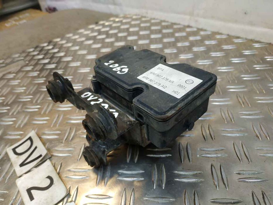 VAG Skoda Fabia 2 07- блок ABS  DV2069 6R0907379AR