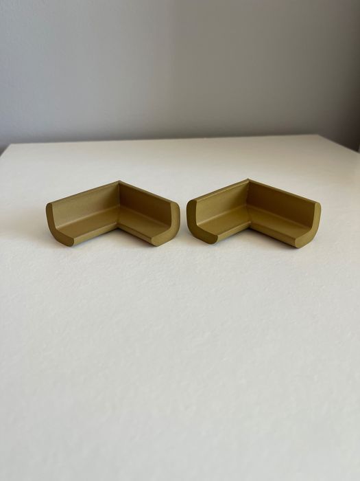 Vende-se Conjunto de Acessórios para Proteção de Crianças