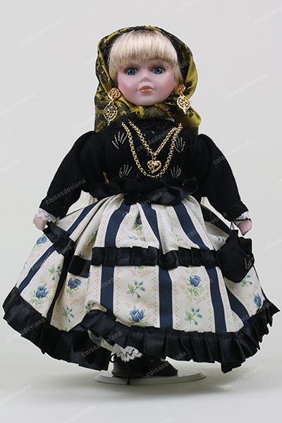 Bonecas de Porcelana com Trajes Minhotos - Genuínas