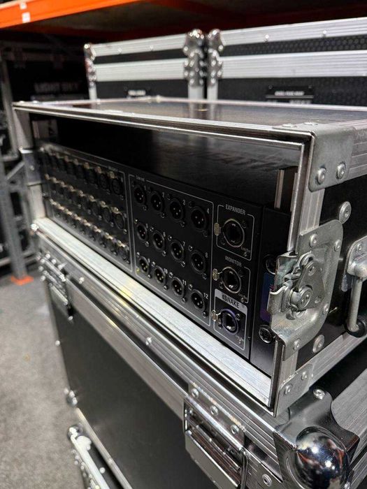 Цифровий мікшерний пульт Allen & Heath Qu-24, Стейджбокс AR2412