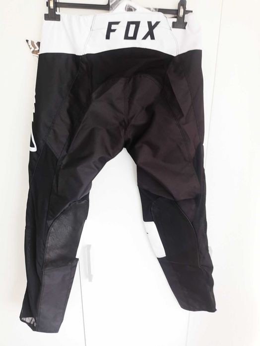 Strój FOX MX 180 (LUX Black White)