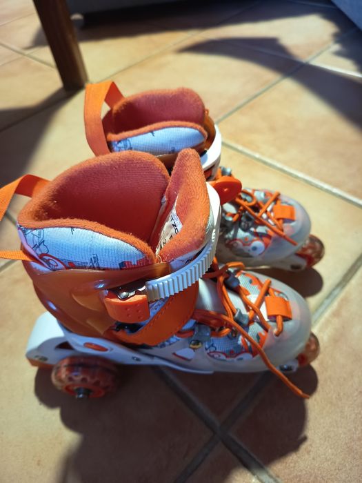 Vendo patins de criança