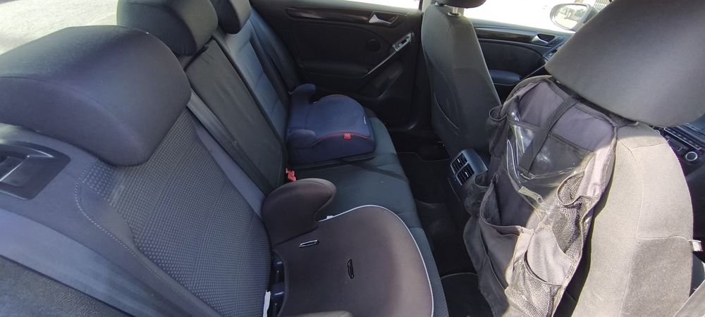 Vendo Volkswagen Golf VI 1.6 TDi