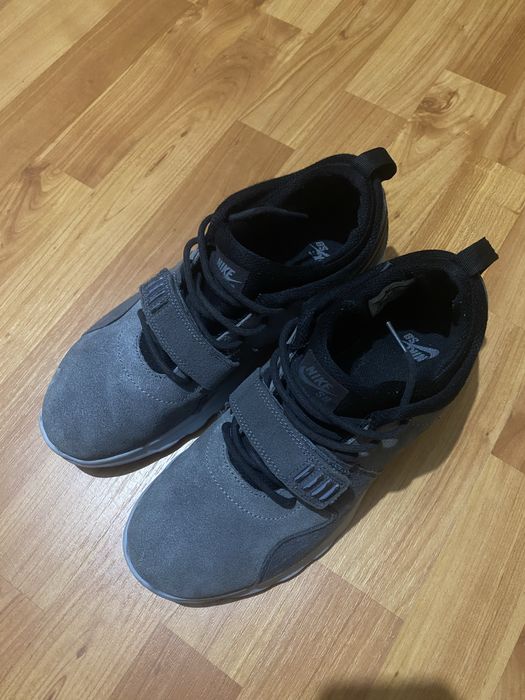 Кросівки чоловічі Nike
