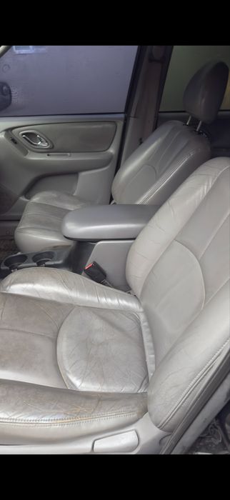 Mazda Tribute г/б