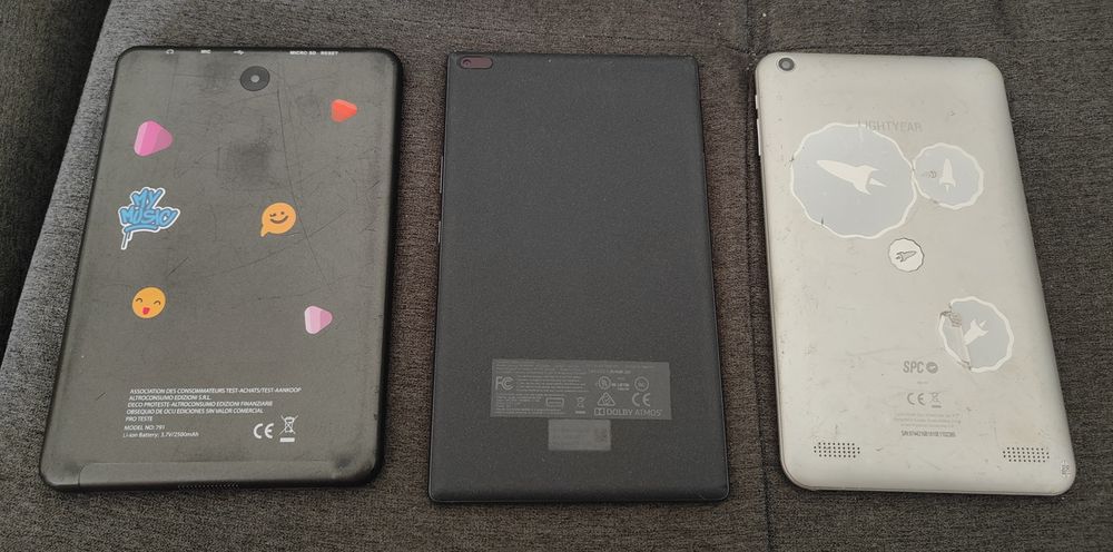 Lote de 3 tablets avariados