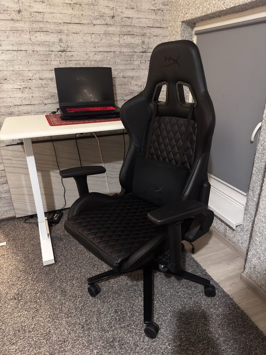 Ігрове крісло hyper X jet black
