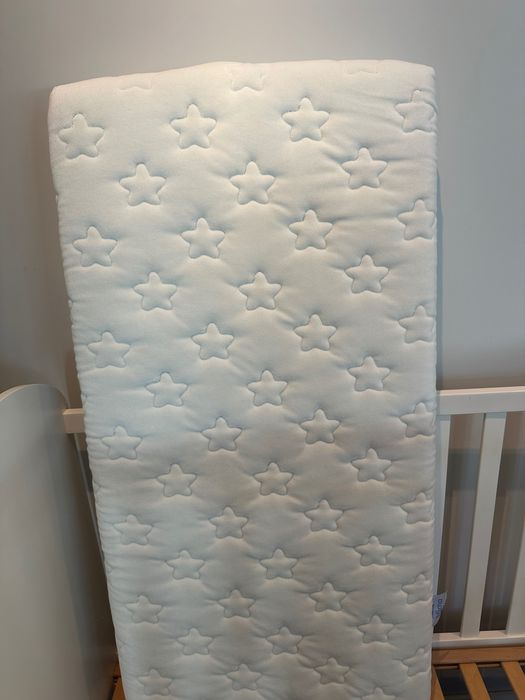 Berço Micuna Globito com gavetão e Colchão Ecus Kids