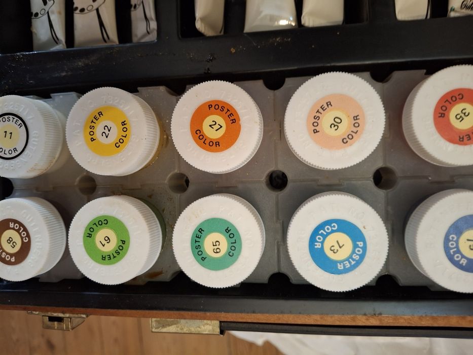 Caixa belas artes nova tinta oleo acrilica guaches lapis