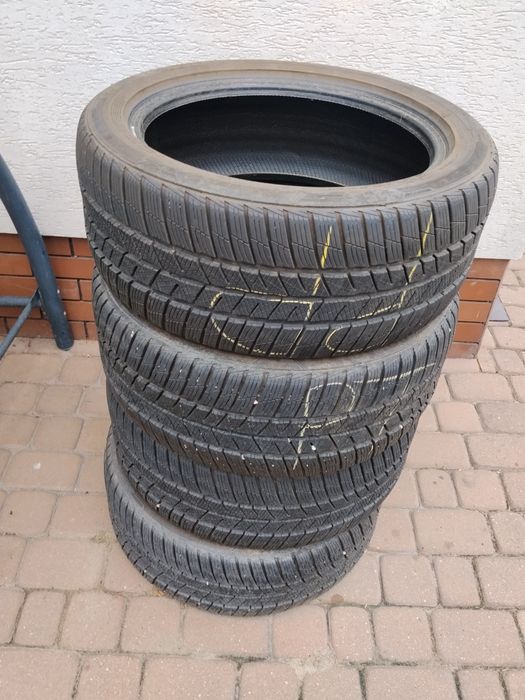 Barum 225/45 17 zimowe bardzo dobry stan