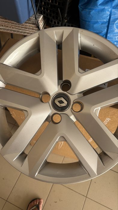 Pampoes Renault clio