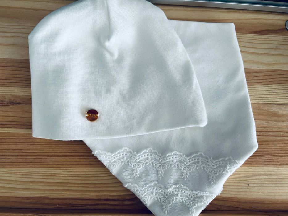 Czapka ecru Anastazja i apaszka - Noeli