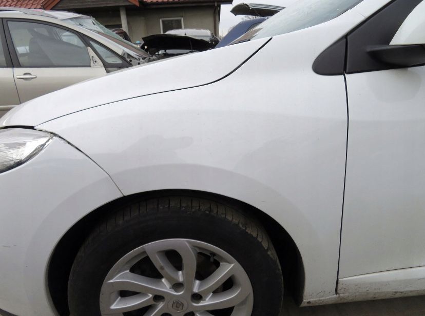 Бампер Рено Меган 3  Megane 3 разборка