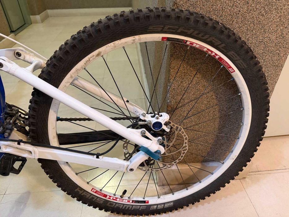 Vendo Bicicleta MONDRAKER Factor RR