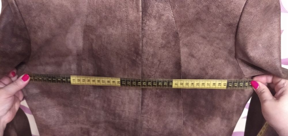 Плащ женский кожаный.