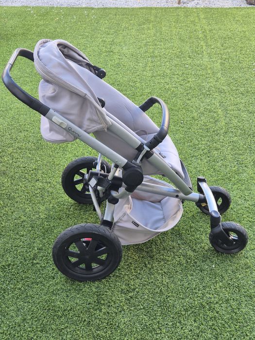 Carro de bebé Quinny e ovo