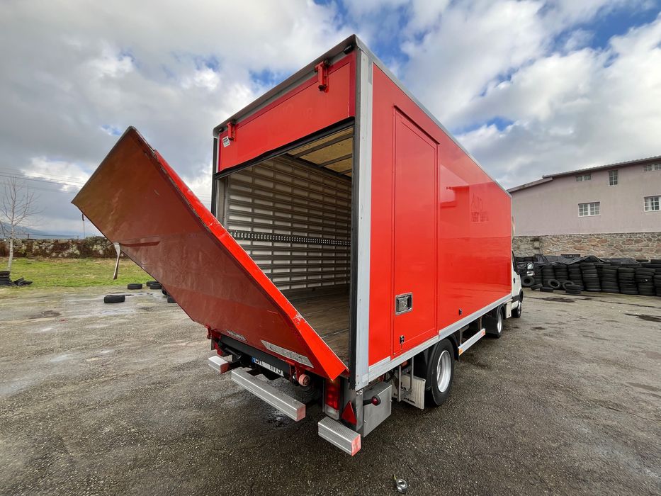 Iveco Daily 40C18 Mini-TIR (Carta B+E)
