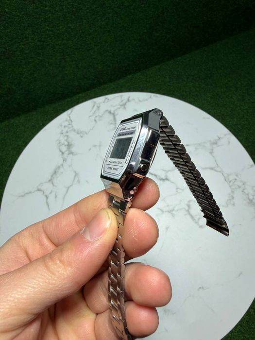 Zegarek casio nowy
