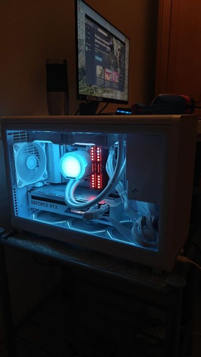Gaming PC WHITE BUILD / RTX 3070 / Ryzen 5 7500F / 32 GB DDR5