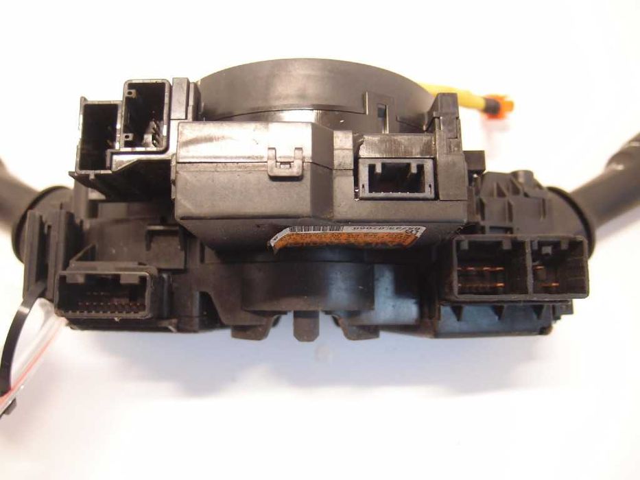 Przełączniki pod kierownice Toyota Auris E18 1.8 hybrid 2013r.