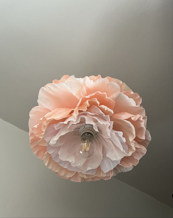 Lampa Kwiat  z włoskiej krepiny