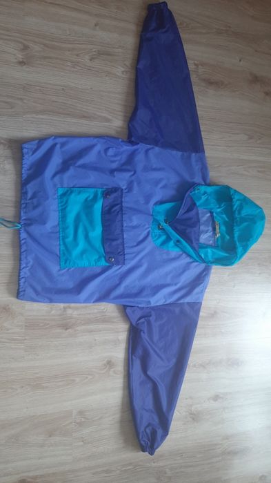 Продам  ветровки  р . L- Xl, XXL.