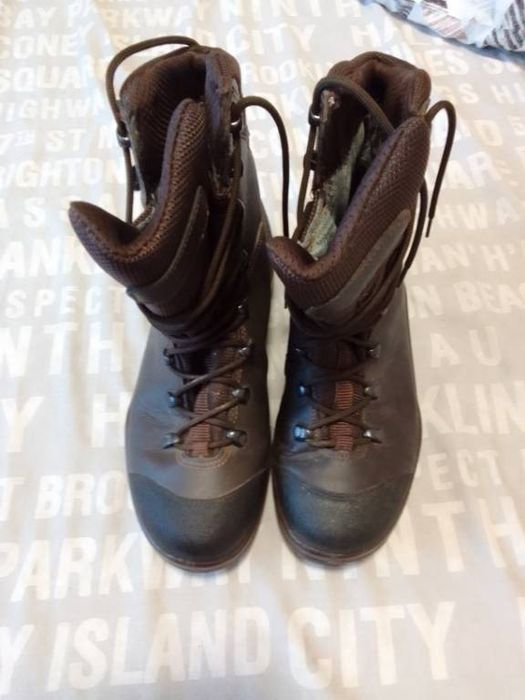 Берци коричневі демисизоні