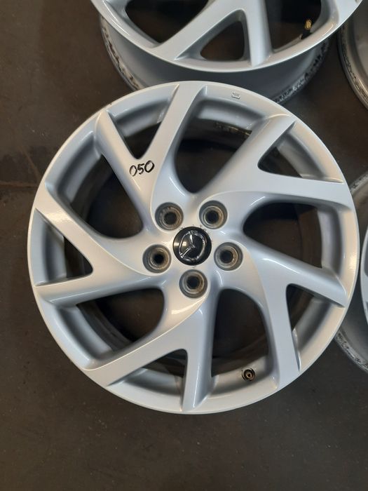 (050) Felgi 18" 5x114,3 ET 60 7,5j - Mazda