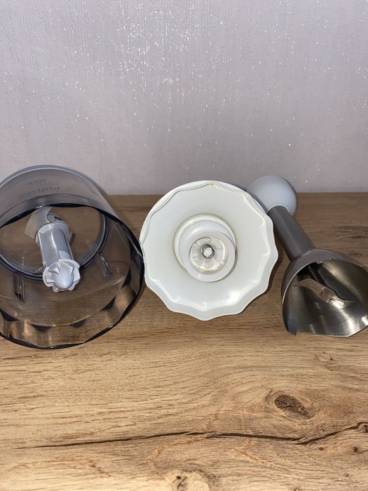 Блендер погружний Philips HR1645 (з нюансом, читайте опис)