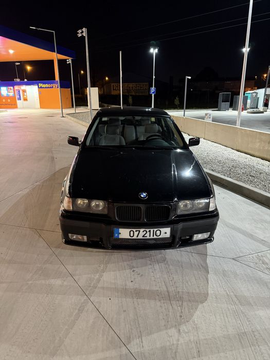 Bmw e36 318is de livrete fase 2
