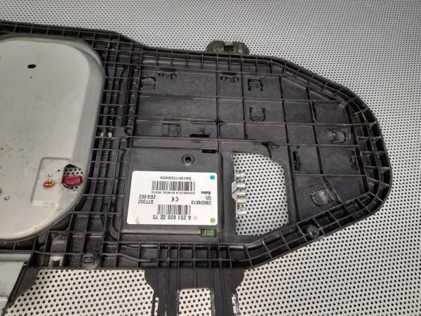 Amplificador de antena MERCEDES-BENZ Classe R (W251, V251)