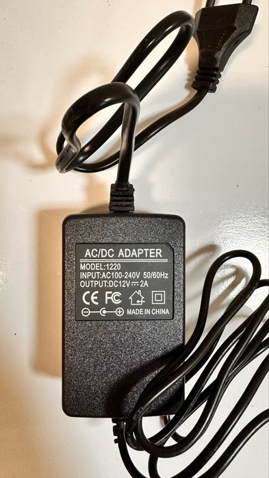 Блок живлення 12В 2А вольт зарядний пристрій