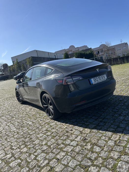 Tesla model 3 dual motor